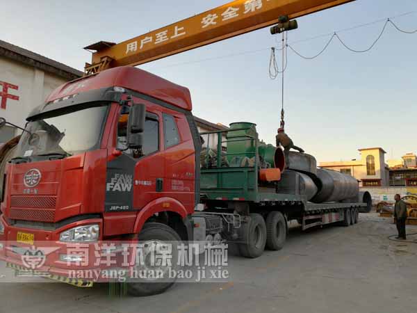 蘭炭烘幹機發貨現場