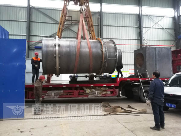 尾（wěi）礦沙（shā）烘幹機發貨現場