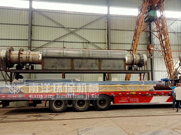 滾筒式矽泥烘幹（gàn）機