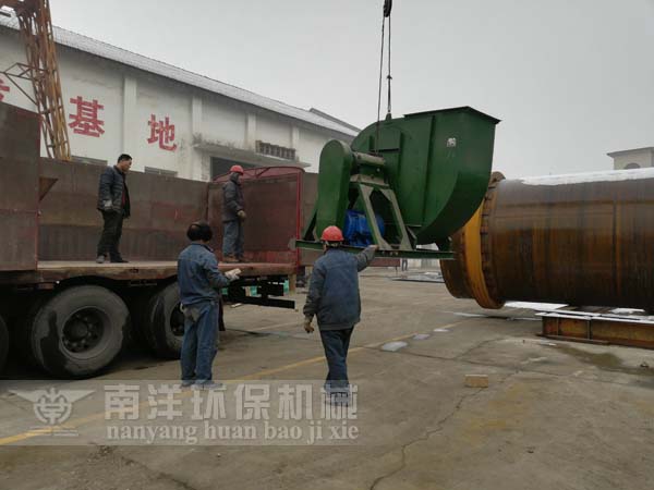 蘭炭烘幹機裝車現場
