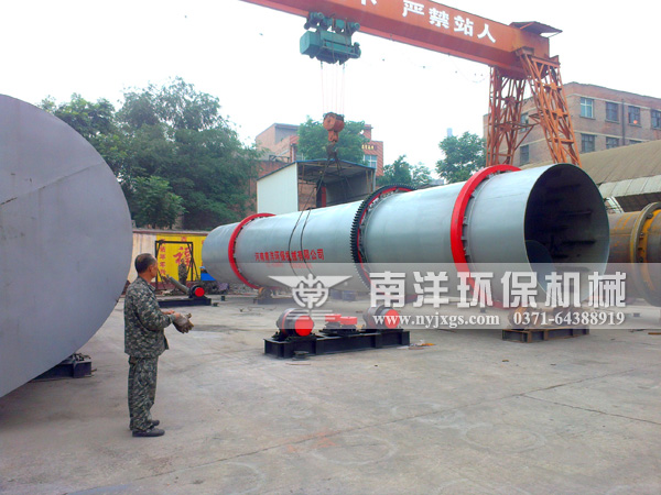 褐煤烘幹機主機起吊